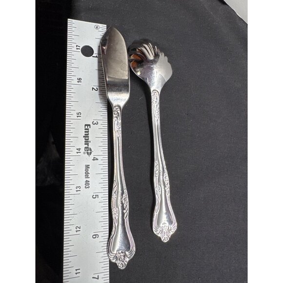 Oneida Azalea Stainless Glossy 17-Piece Vintage Flatware Set Pattern OSHA - Picture 13 of 16